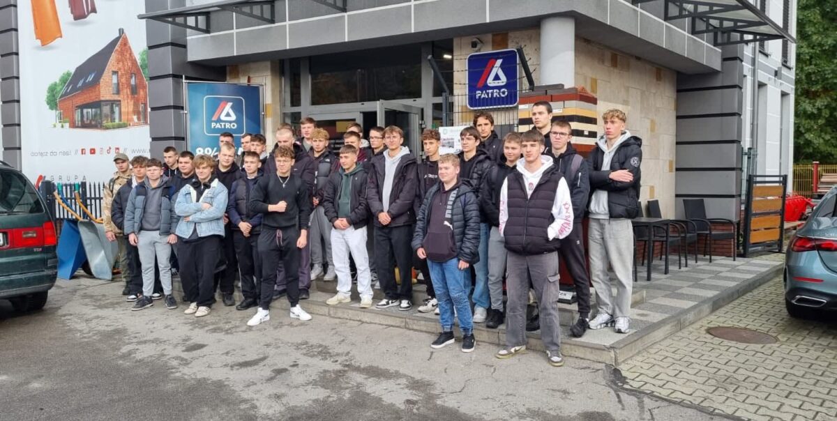 ZAJĘCIA ZAWODOZNAWCZE U LOKALNYCH PRACODAWCÓW. FIRMA PATRO