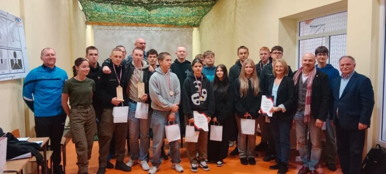 Read more about the article POWIATOWE ZAWODY STRZELECKIE