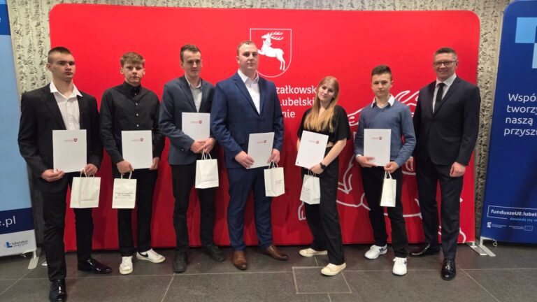 Read more about the article GALA STYPENDYSTÓW